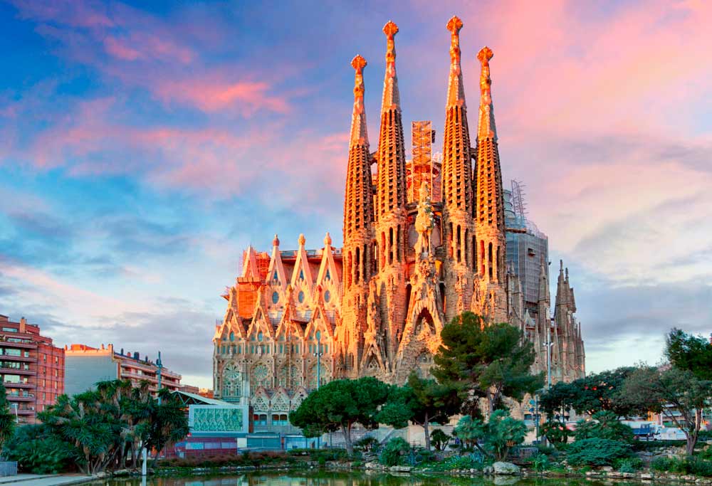 a castle like building in Sagrada Família