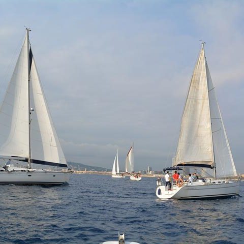 a small boat in a body of water